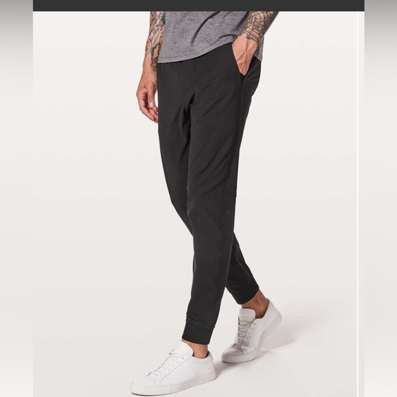 Lululemon ABC Jogger *31"
Black - Picture 1 of 7
